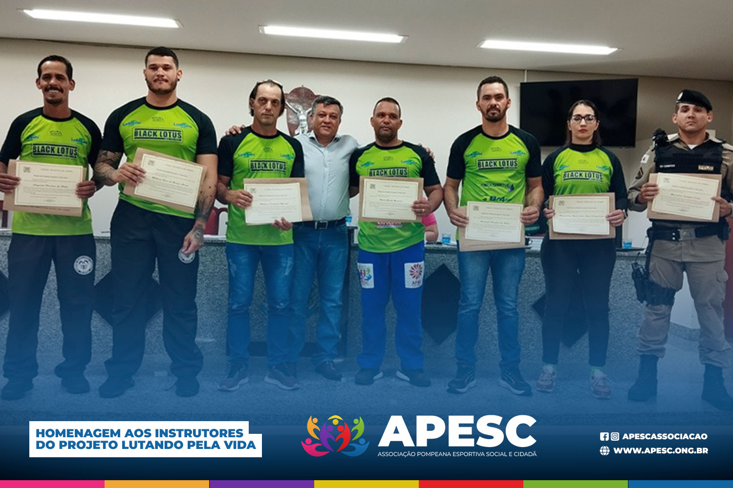 Homenagem aos instrutores do projeto LUTANDO PELA VIDA